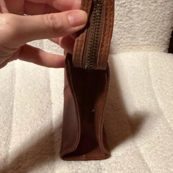 Valentino Garavani Brown Leather Clutch - Picture 10 of 15